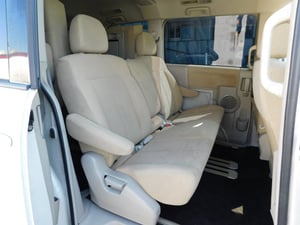 2009 Honda Stepwagon Van w/Dual Sliding Door 32,000 km — photo 5