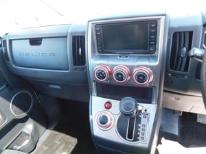 2005 Honda Stepwagon Van 4WD w/Dual Sliding Door 63,000 km — photo 4