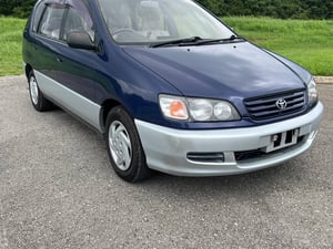 1996 Toyota Ipsum
