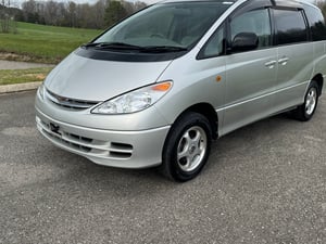 2001 Toyota Estima 4 Wheel Drive — photo 2