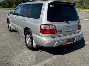 2000 Subaru Forester Very Rare Addition Left Fender Mirror Very Clean In and Out — photo 4