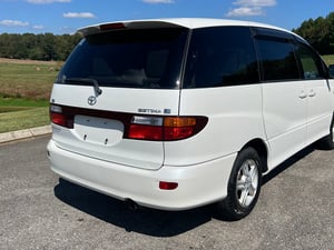 2000 Toyota Estima 4 Wheel Drive/Sale pending — photo 4