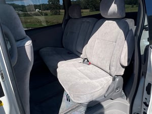 2000 Toyota Estima 4 Wheel Drive/Sale pending — photo 6