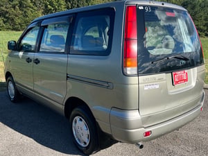 1997 Toyota Town Ace Noah — photo 3