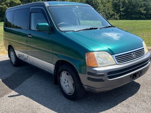 1997 Honda Stepwagon Passenger Compartment Mesurment (LxWxH),108x62x52 inch