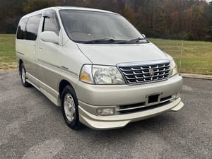 2000 Toyota Grand HiAce Passenger Compartment (LxWxH),Inch 113x64x53