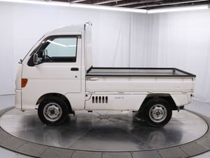 1998 Daihatsu Hijet High Roof — photo 2