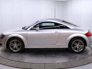 2000 Audi TT Quattro — photo 3