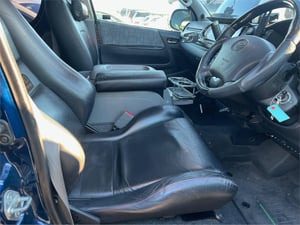 2005 TOYOTA HIACE van SLWB 4WD Grand Cabin 4WD SLWB TRH226R UPGRADE 2005 — photo 4