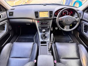 Subaru Legacy B4 3.0R Spec B — photo 5