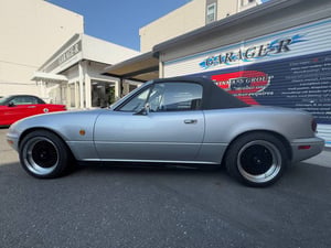 mazda roadster 1.6 — photo 6