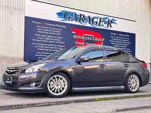Subaru Legacy B4 2.5 GT tS 4WD