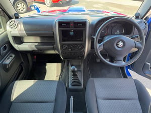 Suzuki Jimny 660 XC 4WD — photo 4