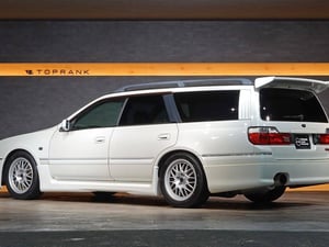 2000 Nissan Stagea — photo 3