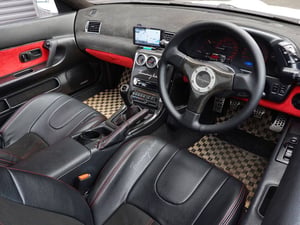 1990 Nissan Skyline — photo 6