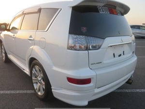 2010 MITSUBISHI OUTLANDER ROADEST 24G — photo 4