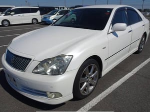 2004 TOYOTA CROWN ATHLETE G PACKAGE — photo 2