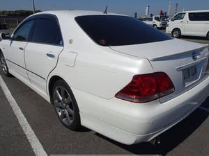 2004 TOYOTA CROWN ATHLETE G PACKAGE — photo 4