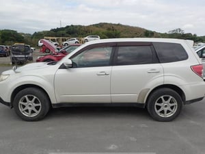 2011 SUBARU FORESTER 2.0XT — photo 3