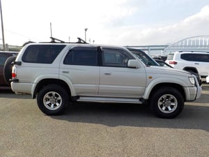 Toyota Hilux Surf SSR-G 1995 — photo 3
