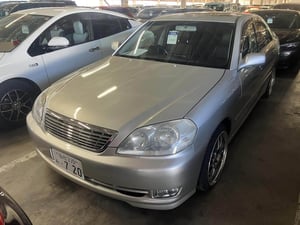 Toyota Mark II Grande iR-V JZX110 2000 — photo 3