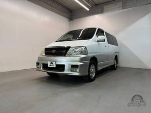 Toyota Granvia 4WD 1999 — photo 3