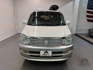 Toyota Regius V L-Package 4WD 1999 — photo 6