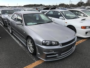 Nissan Skyline GTT Sedan 1998