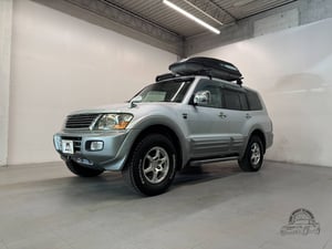 Mitsubishi Pajero Super Exceed GDI 2000