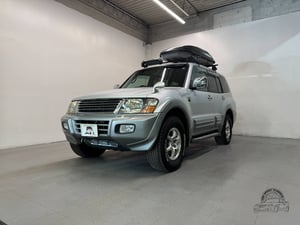 Mitsubishi Pajero Super Exceed GDI 2000 — photo 3