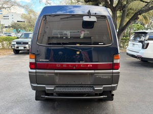 1996 Mitsubishi Delica Turbo Diesel Star Wagon GLX P35W — photo 6
