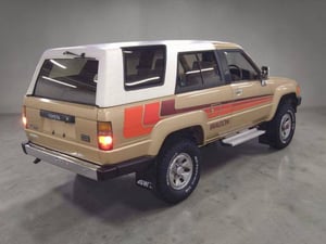 1987 Toyota Hilux Surf 4WD — photo 3