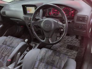 1999 Toyota Corolla AE111 GT MANUAL — photo 2
