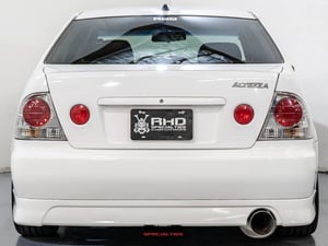 1999 Toyota Altezza — photo 6