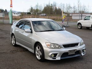 2001 Toyota Altezza — photo 3