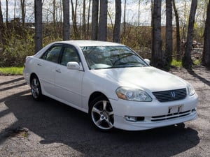 2001 Toyota Mark II Grande — photo 3