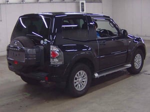 2010 Mitsubishi Pajero VR-1 4WD 3000cc AT 107K — photo 4